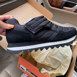 MERRELL | Women’s brand new with box